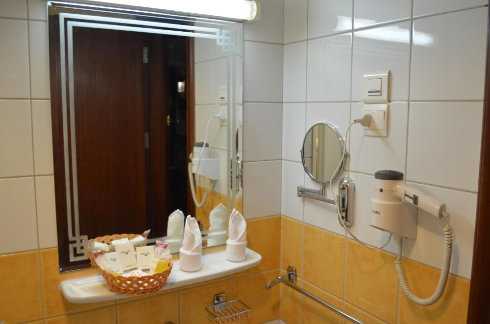 Rotana Al Mesk Hotel Image 32